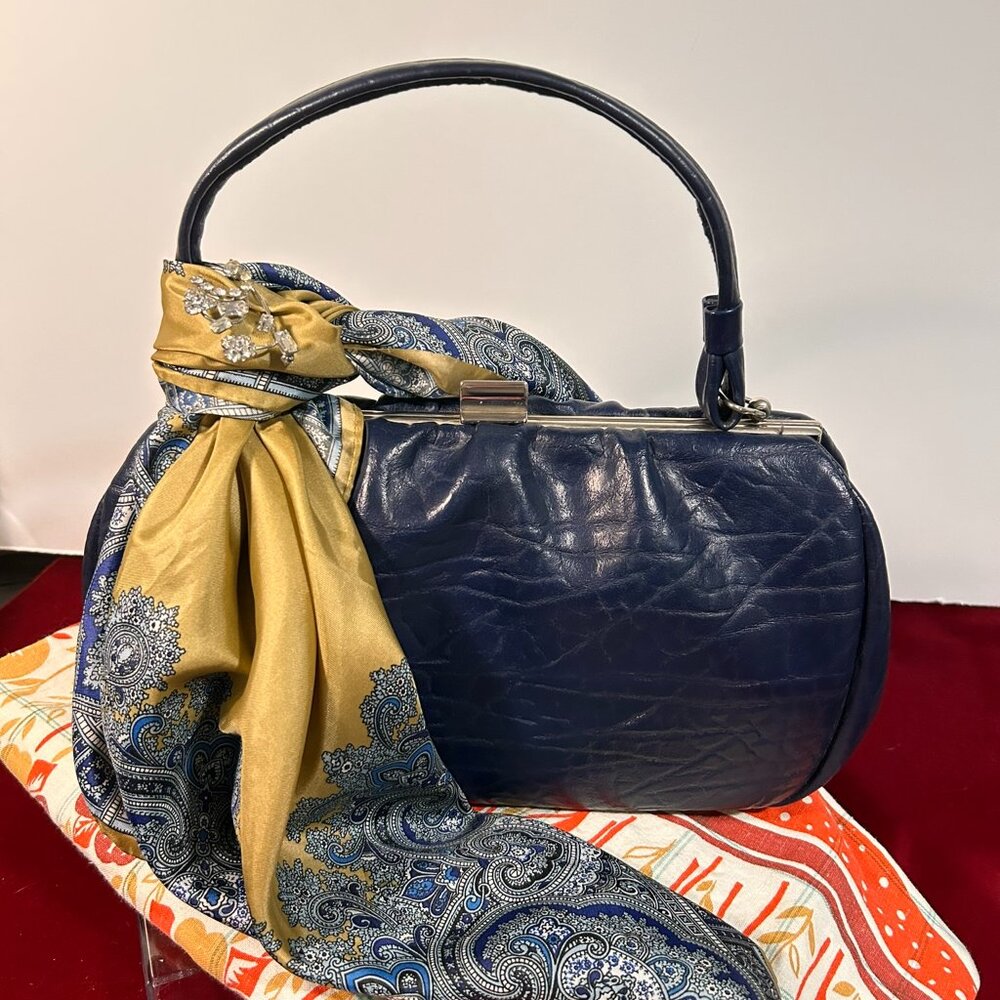 ✨ MCM Vintage Kiss-Lock Top Handle handbag with a Modern Twist  ✨